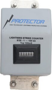 Analog lightning strike counter